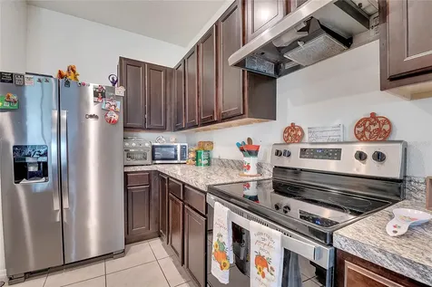1394 Yellow Finch Drive Davenport FL 33837