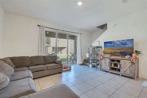 1394 Yellow Finch Drive Davenport FL 33837