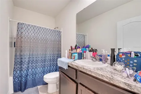 1394 Yellow Finch Drive Davenport FL 33837