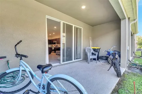 1394 Yellow Finch Drive Davenport FL 33837