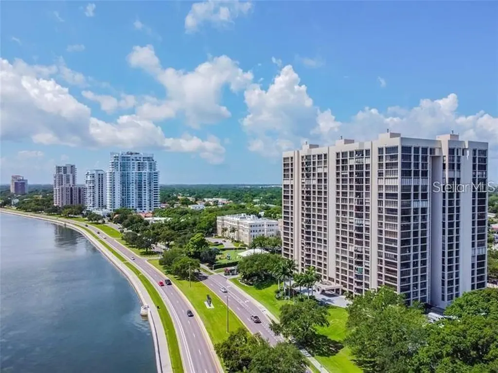 3301 Bayshore Boulevard Tampa FL 33629
