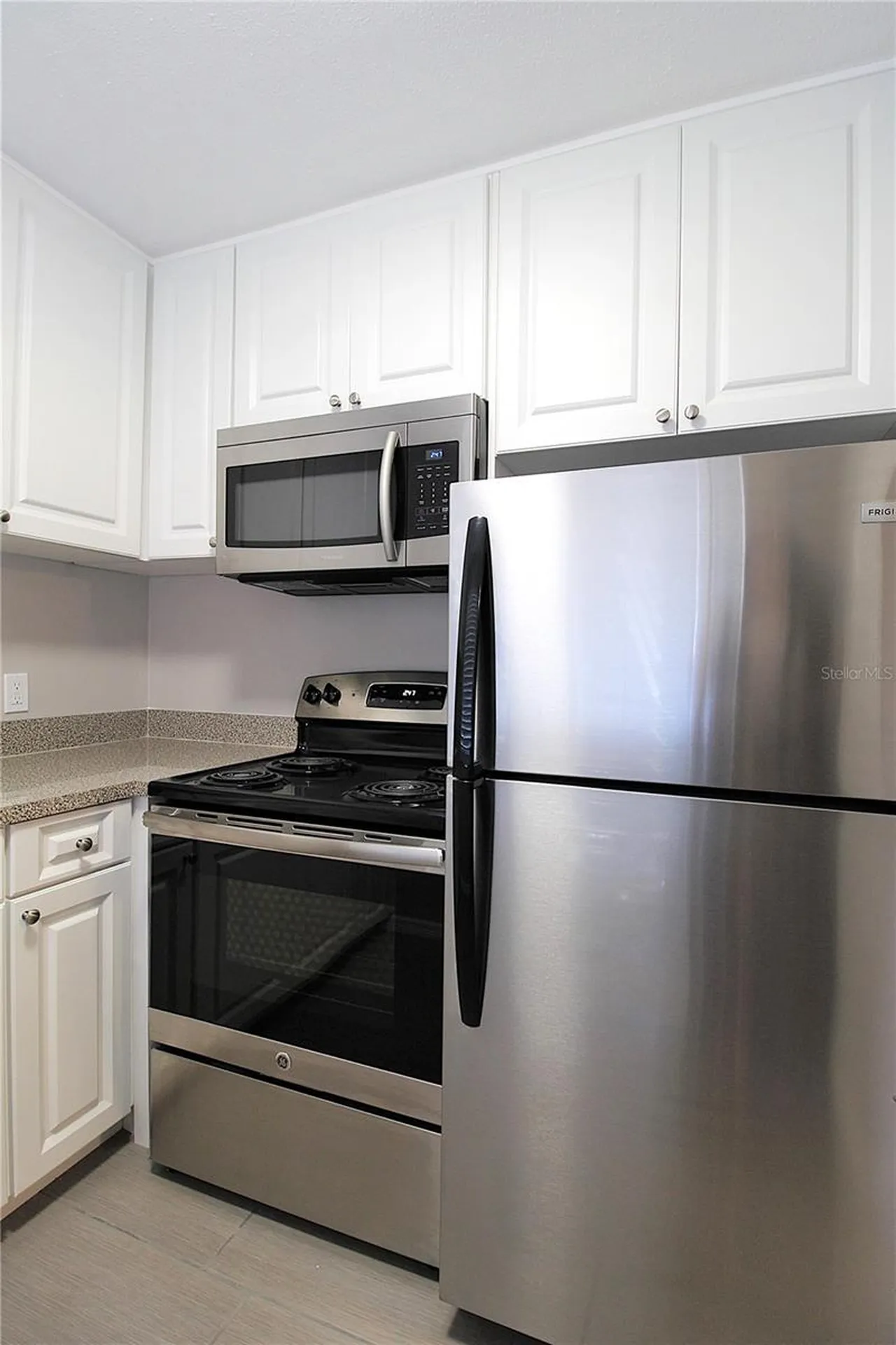3001 Bee Ridge Road Sarasota FL 34239