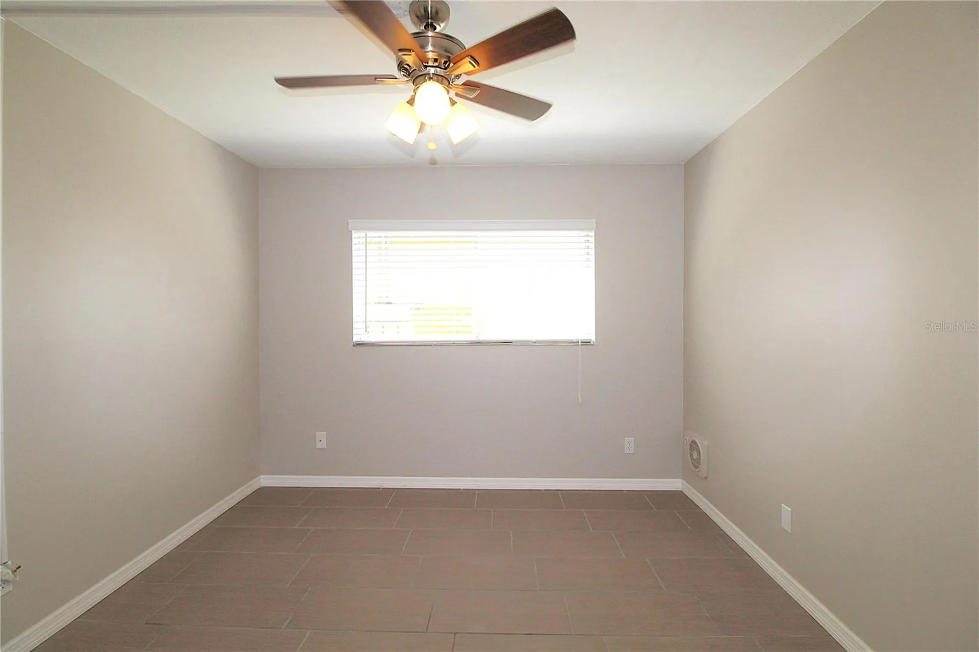 3001 Bee Ridge Road Sarasota FL 34239