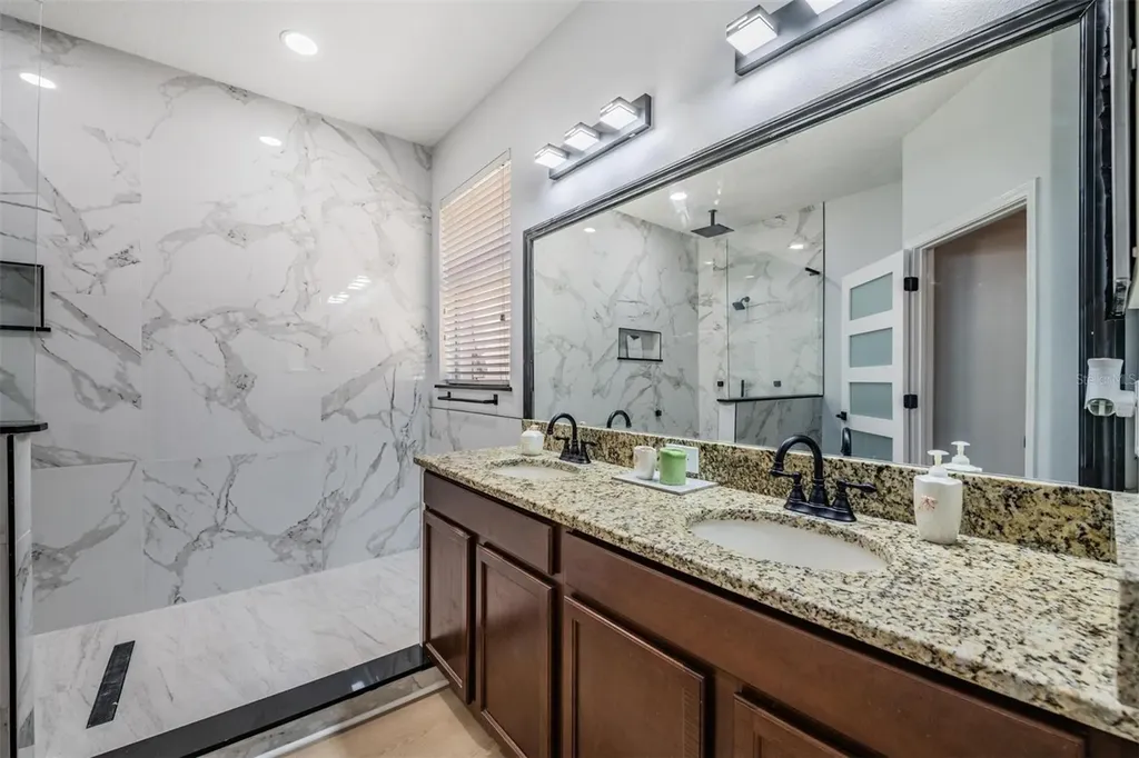 15415 Long Cypress Drive Ruskin FL 33573