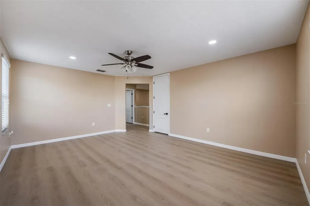 15415 Long Cypress Drive Ruskin FL 33573