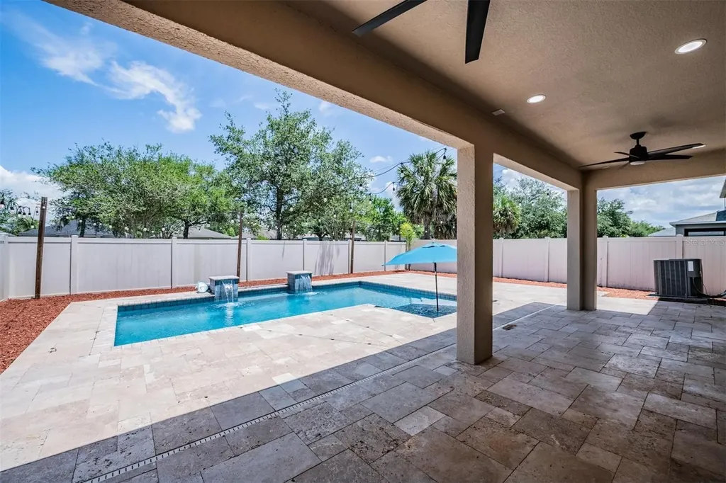 15415 Long Cypress Drive Ruskin FL 33573