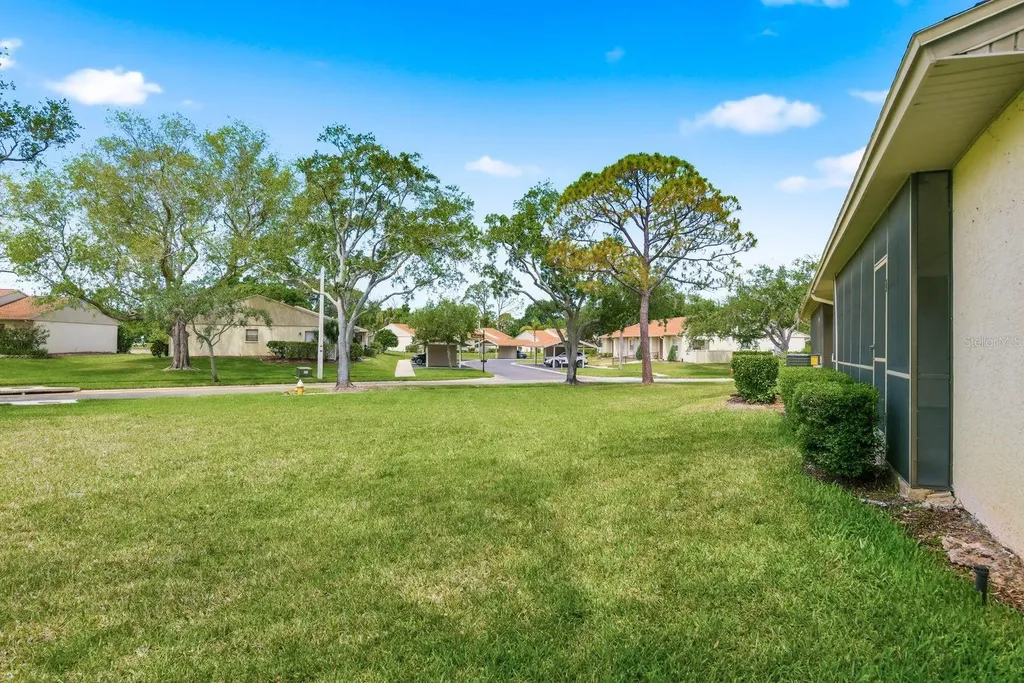 20 Evelyn Court Oldsmar FL 34677