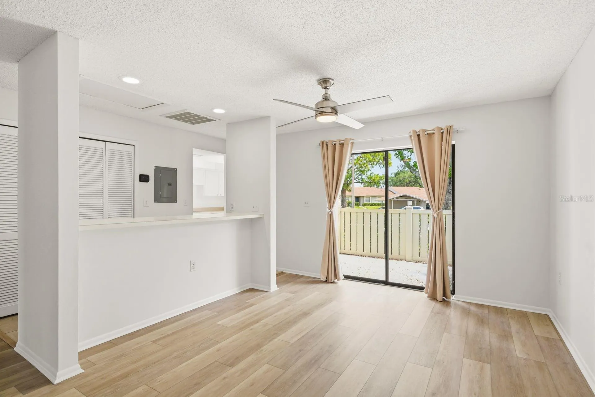 20 Evelyn Court Oldsmar FL 34677