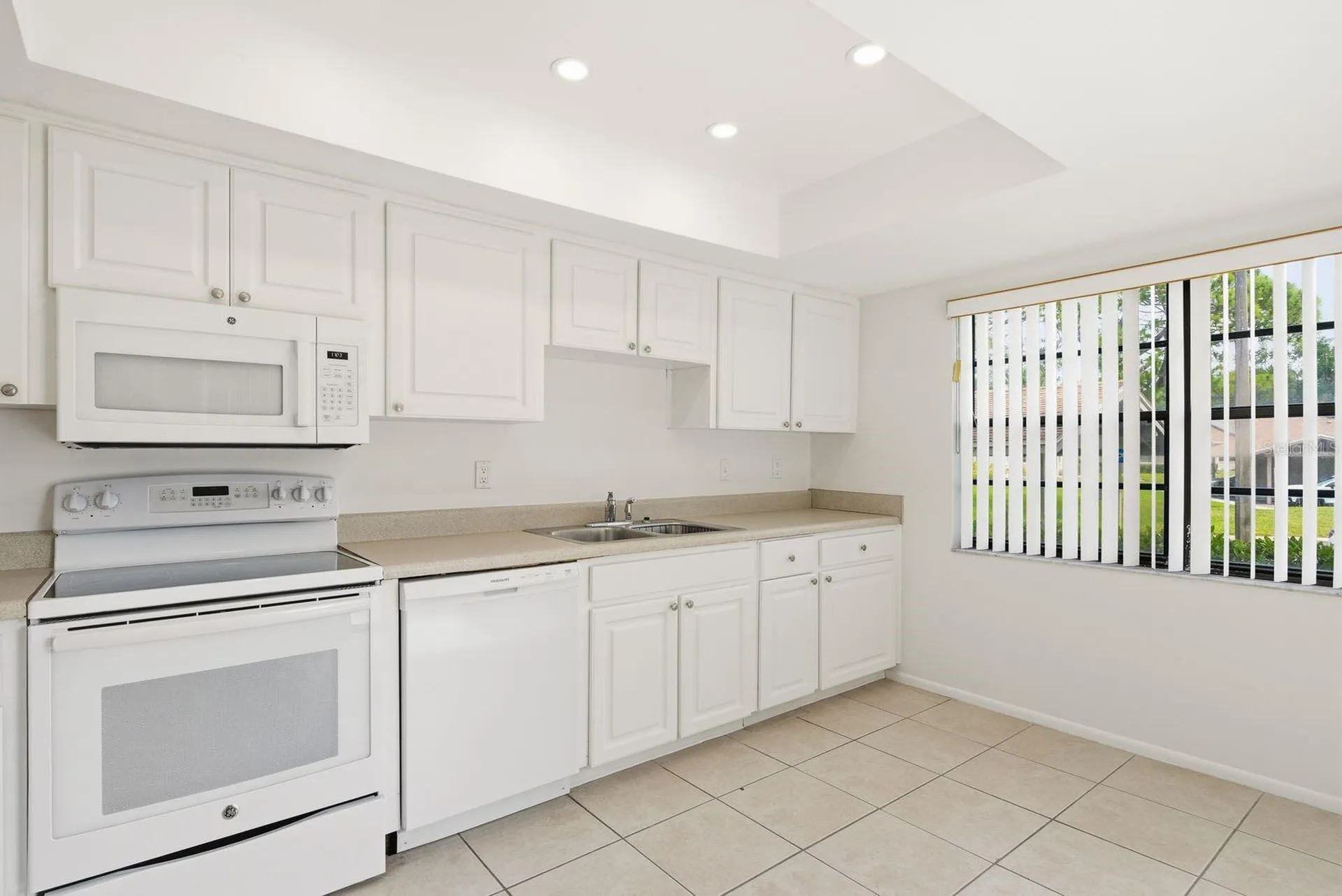 20 Evelyn Court Oldsmar FL 34677