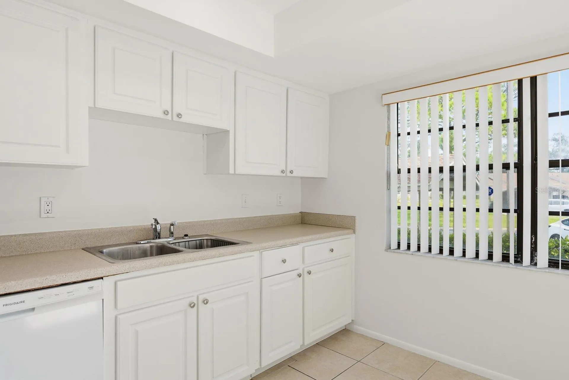 20 Evelyn Court Oldsmar FL 34677
