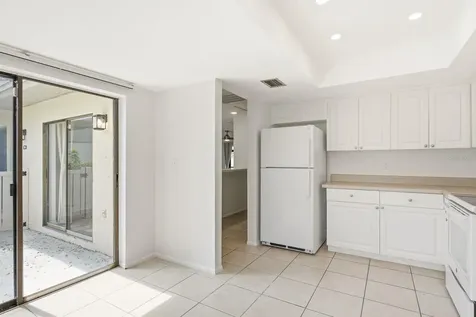 20 Evelyn Court Oldsmar FL 34677