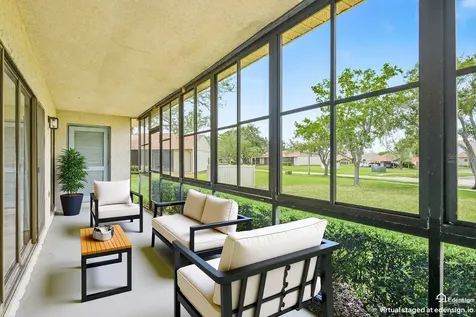 20 Evelyn Court Oldsmar FL 34677