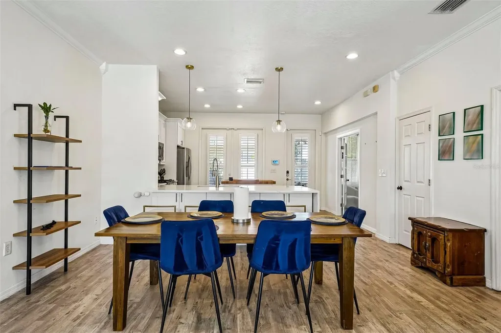 2616 11th Street N St Petersburg FL 33704