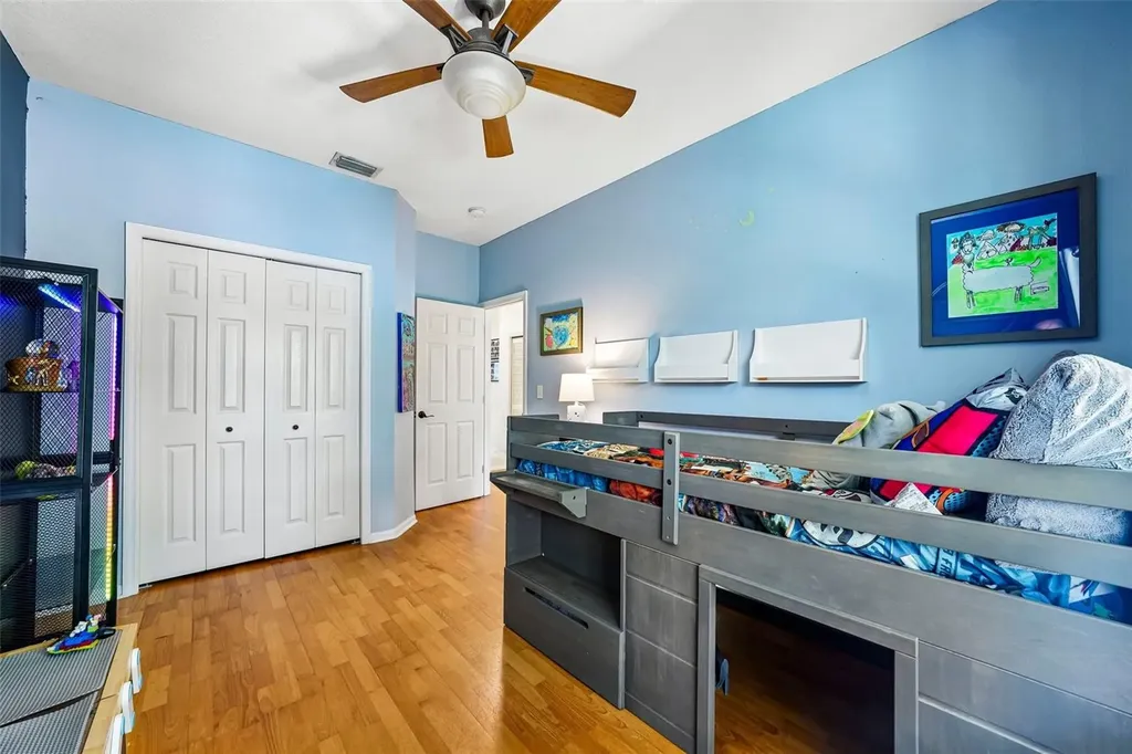 2616 11th Street N St Petersburg FL 33704