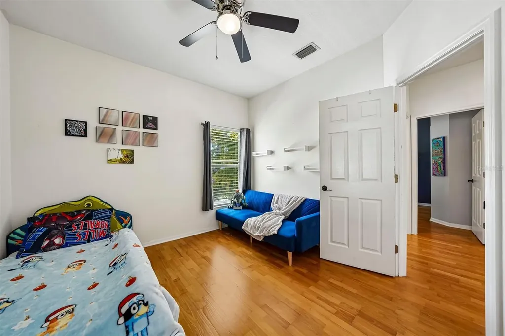 2616 11th Street N St Petersburg FL 33704