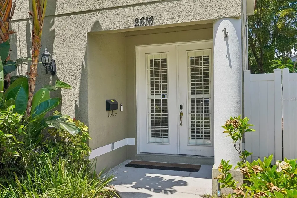 2616 11th Street N St Petersburg FL 33704