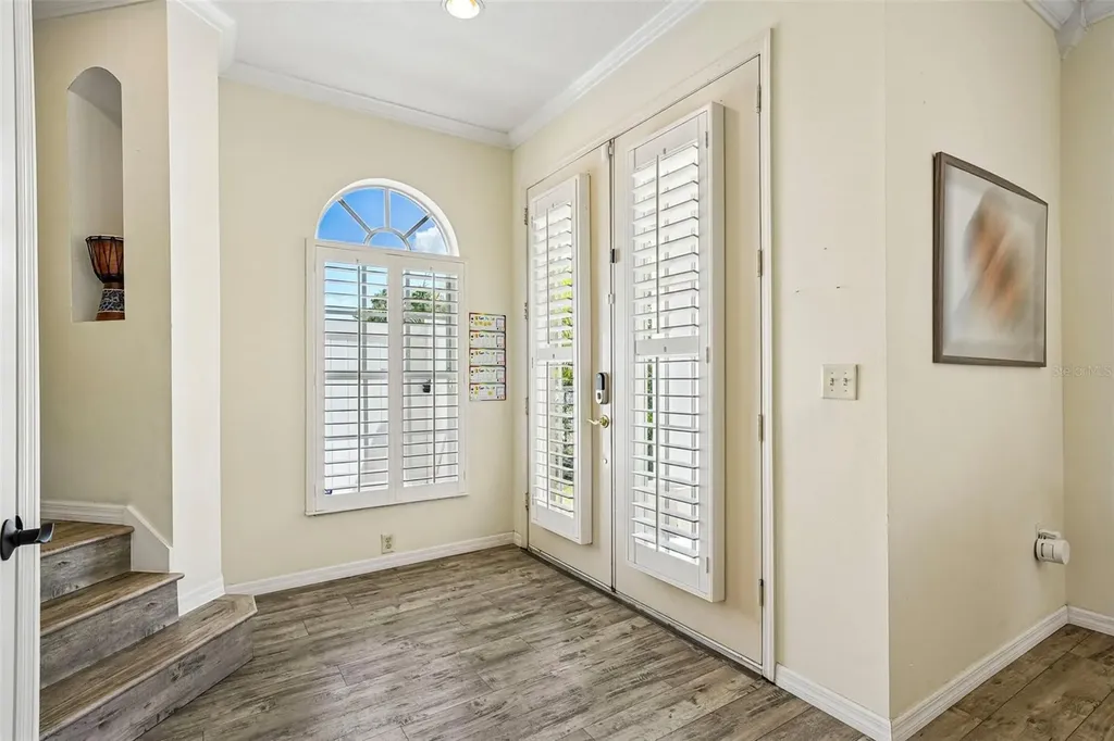 2616 11th Street N St Petersburg FL 33704