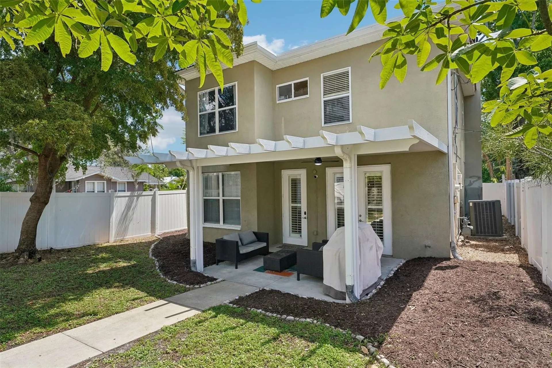 2616 11th Street N St Petersburg FL 33704