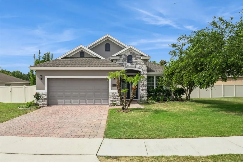436 Bellissimo Place Howey In The Hills FL 34737