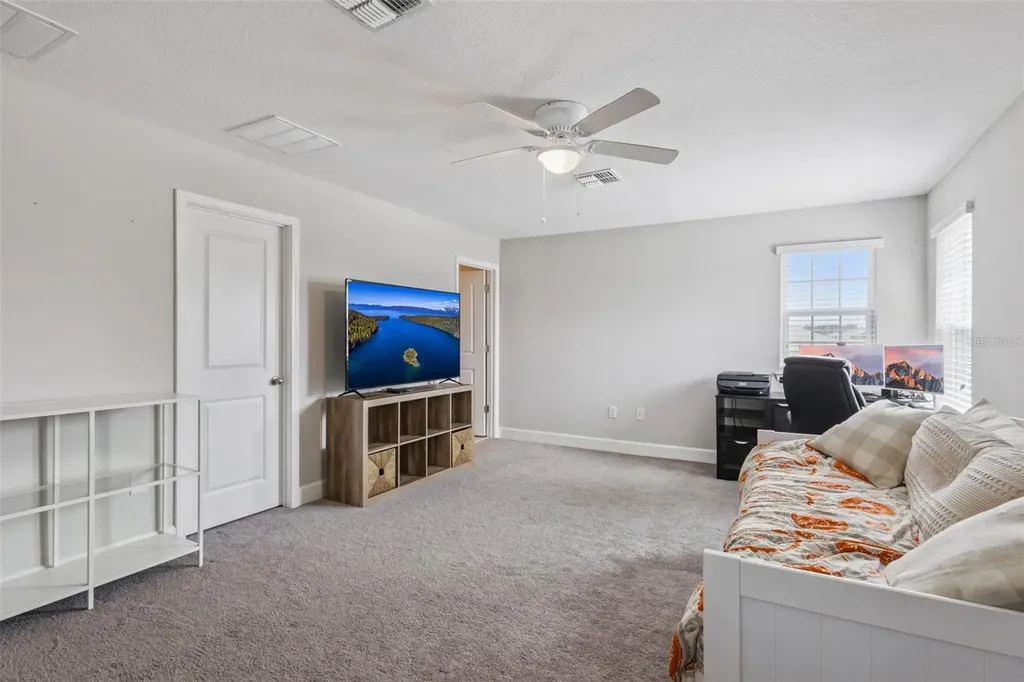 436 Bellissimo Place Howey In The Hills FL 34737