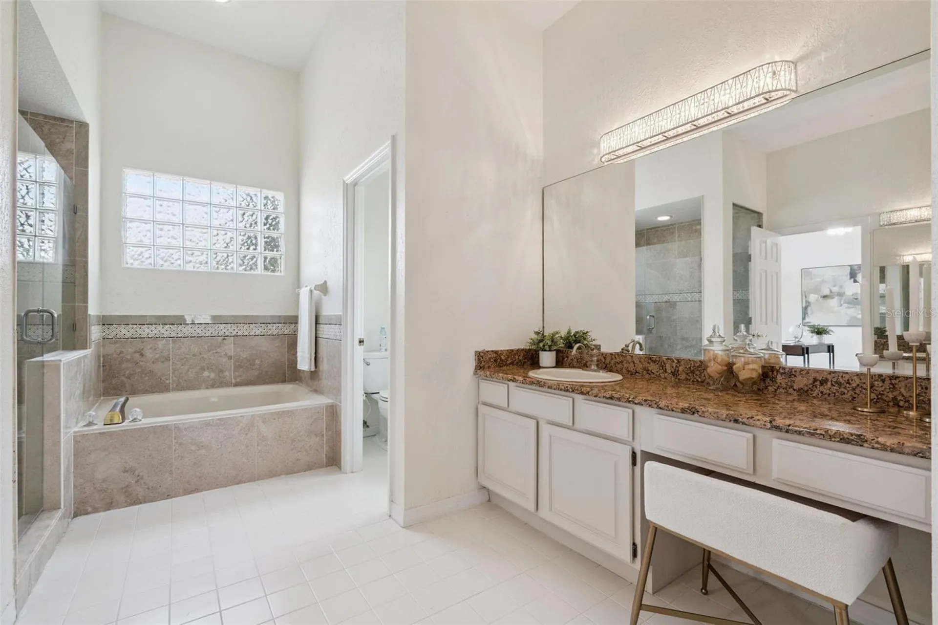 8146 Canyon Lake Circle Orlando FL 32835