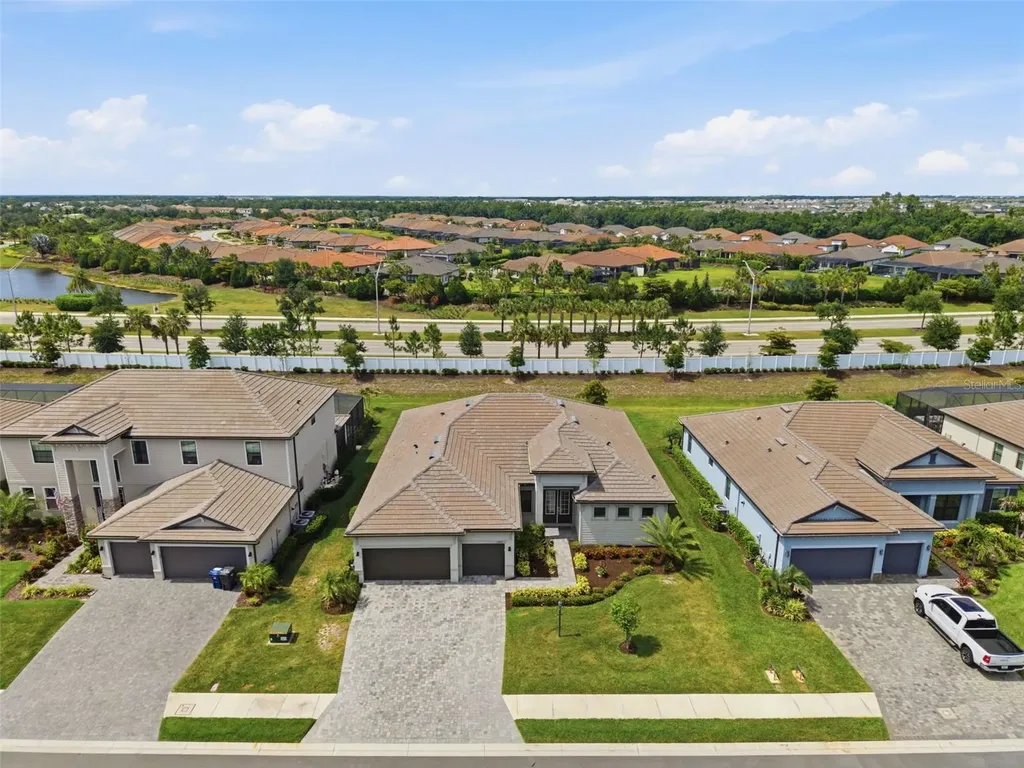15909 Tradewind Terrace Lakewood Ranch FL 34211