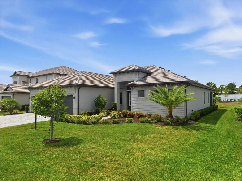 15909 Tradewind Terrace Lakewood Ranch FL 34211