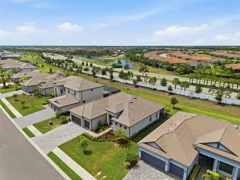 15909 Tradewind Terrace Lakewood Ranch FL 34211