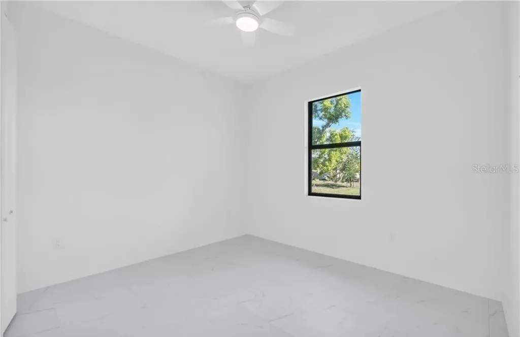 3924 NW 38th Street Cape Coral FL 33993