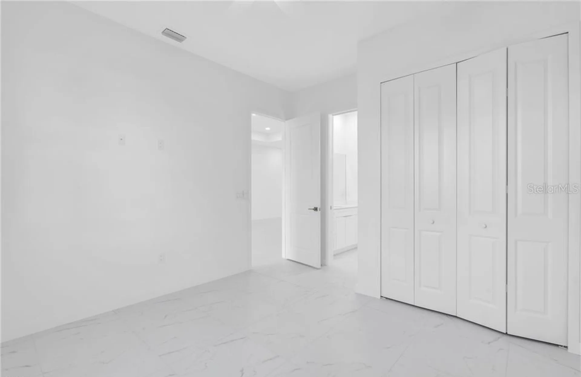 3924 NW 38th Street Cape Coral FL 33993