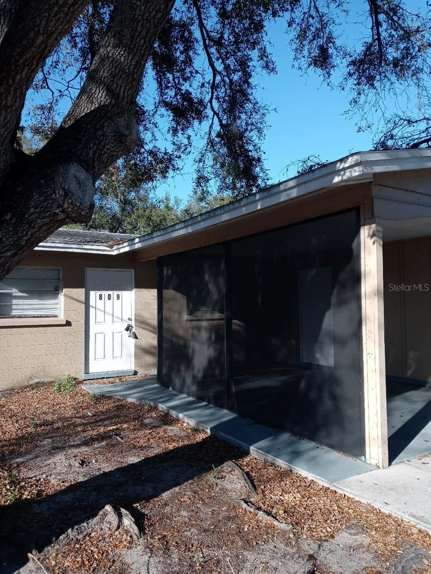 807 60th Avenue W Bradenton FL 34207