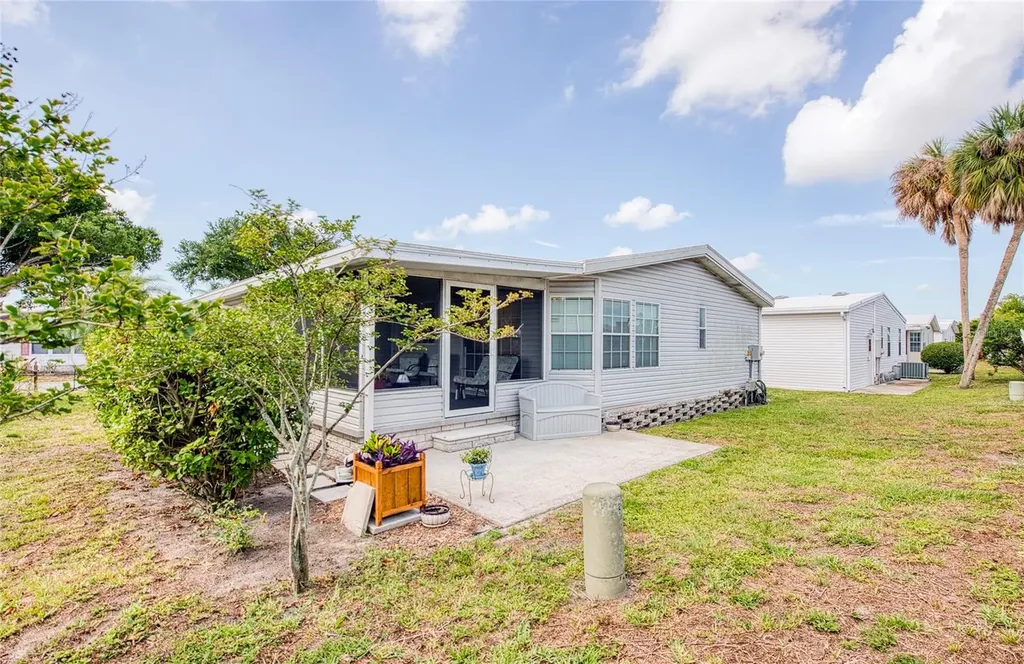258 Pelican Drive N Oldsmar FL 34677