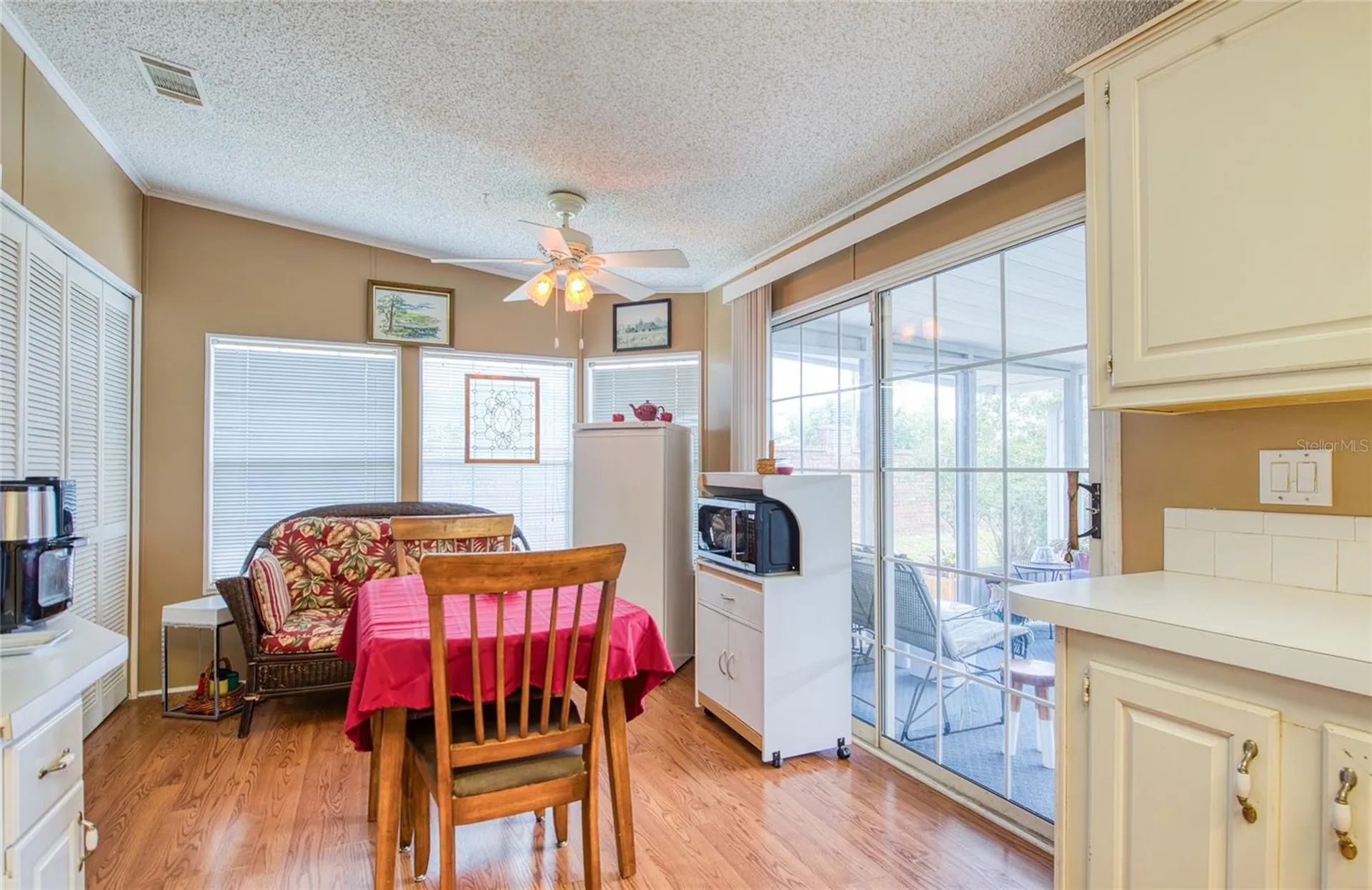 258 Pelican Drive N Oldsmar FL 34677