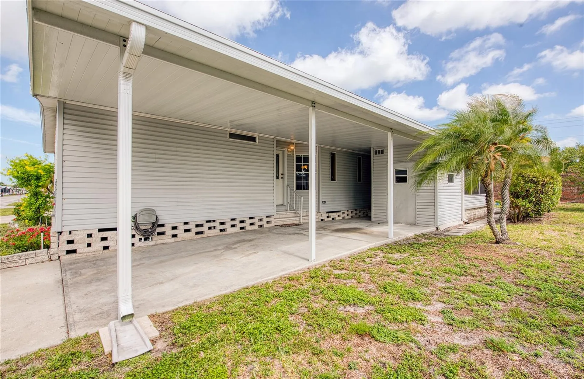 258 Pelican Drive N Oldsmar FL 34677