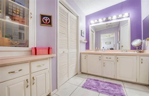 258 Pelican Drive N Oldsmar FL 34677