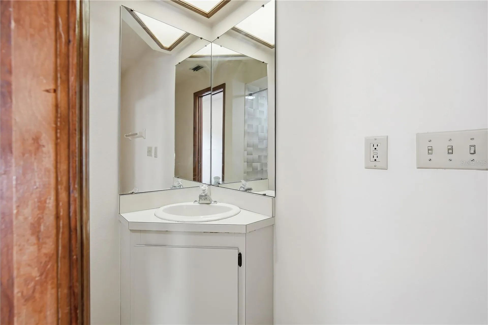 4515 Southampton Court Tampa FL 33618