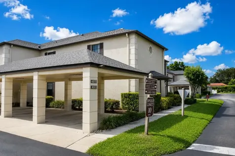 4515 Southampton Court Tampa FL 33618