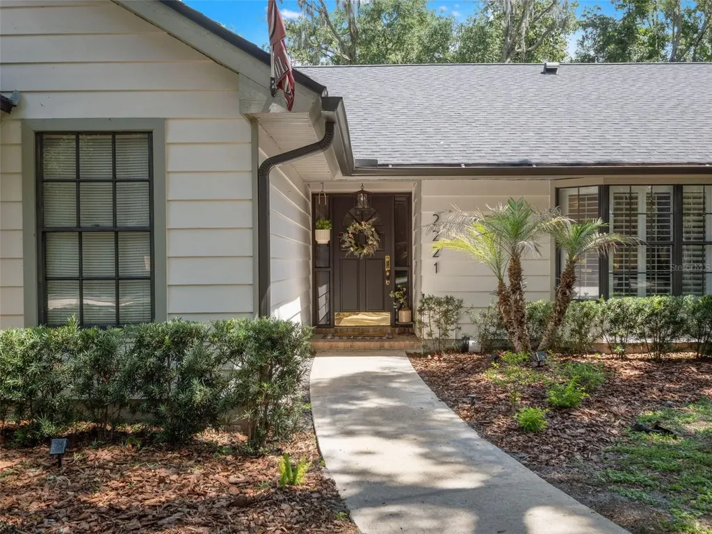2221 Bluff Oak Street Apopka FL 32712