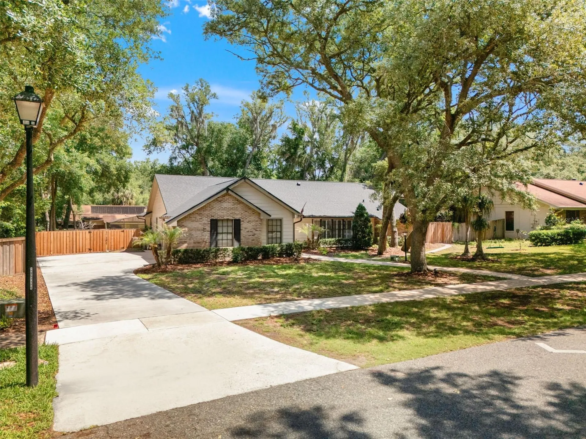 2221 Bluff Oak Street Apopka FL 32712