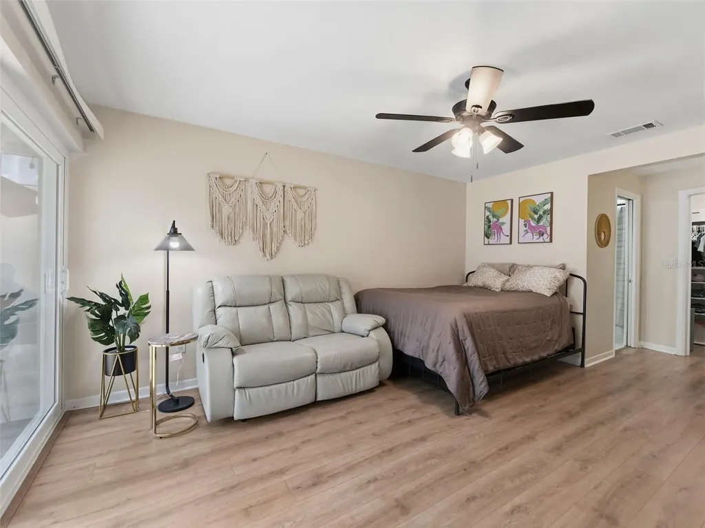 3325 San Mateo Street Clearwater FL 33759