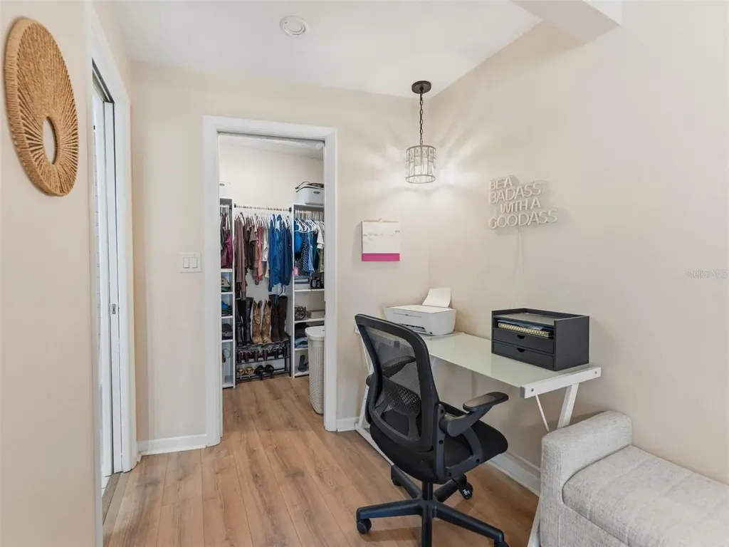 3325 San Mateo Street Clearwater FL 33759