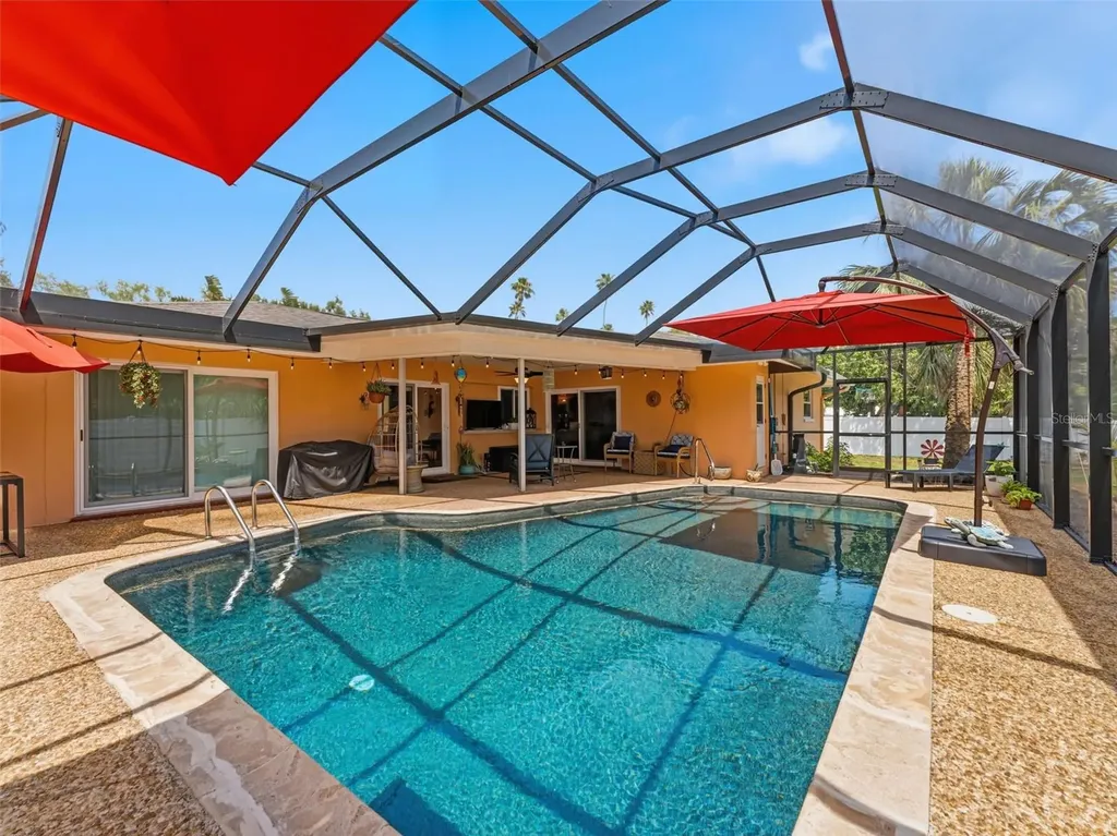 3325 San Mateo Street Clearwater FL 33759