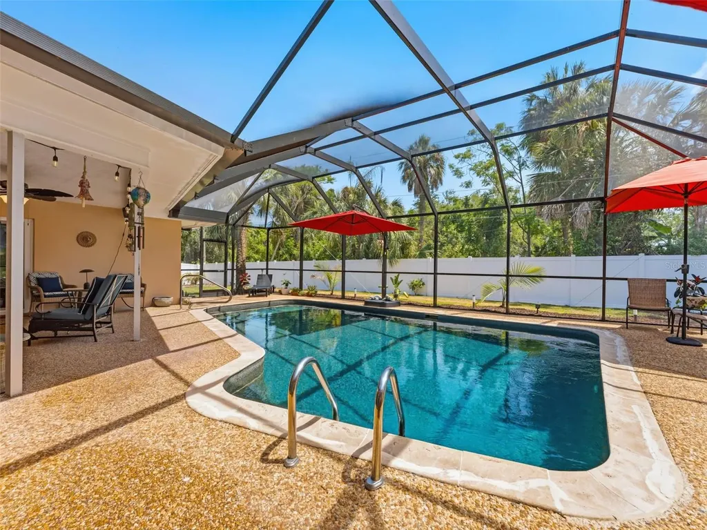 3325 San Mateo Street Clearwater FL 33759