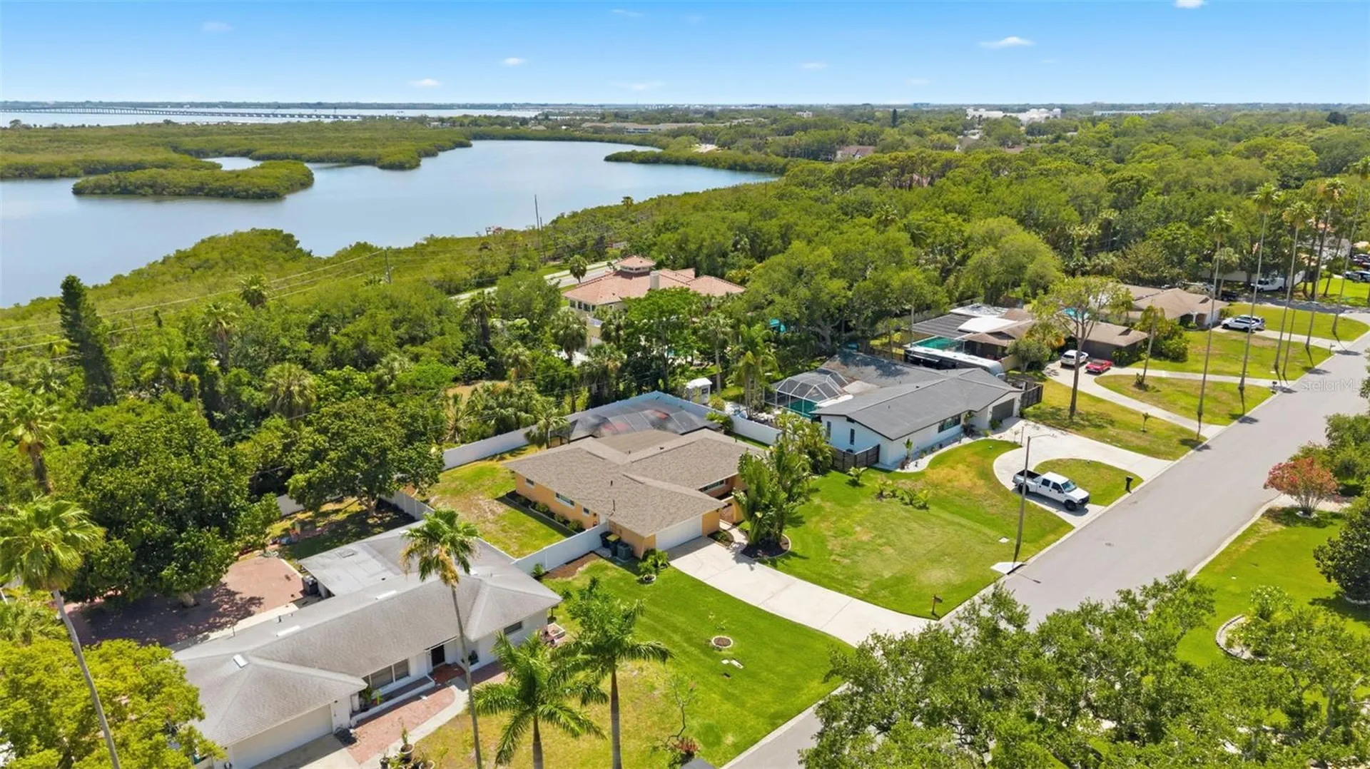 3325 San Mateo Street Clearwater FL 33759
