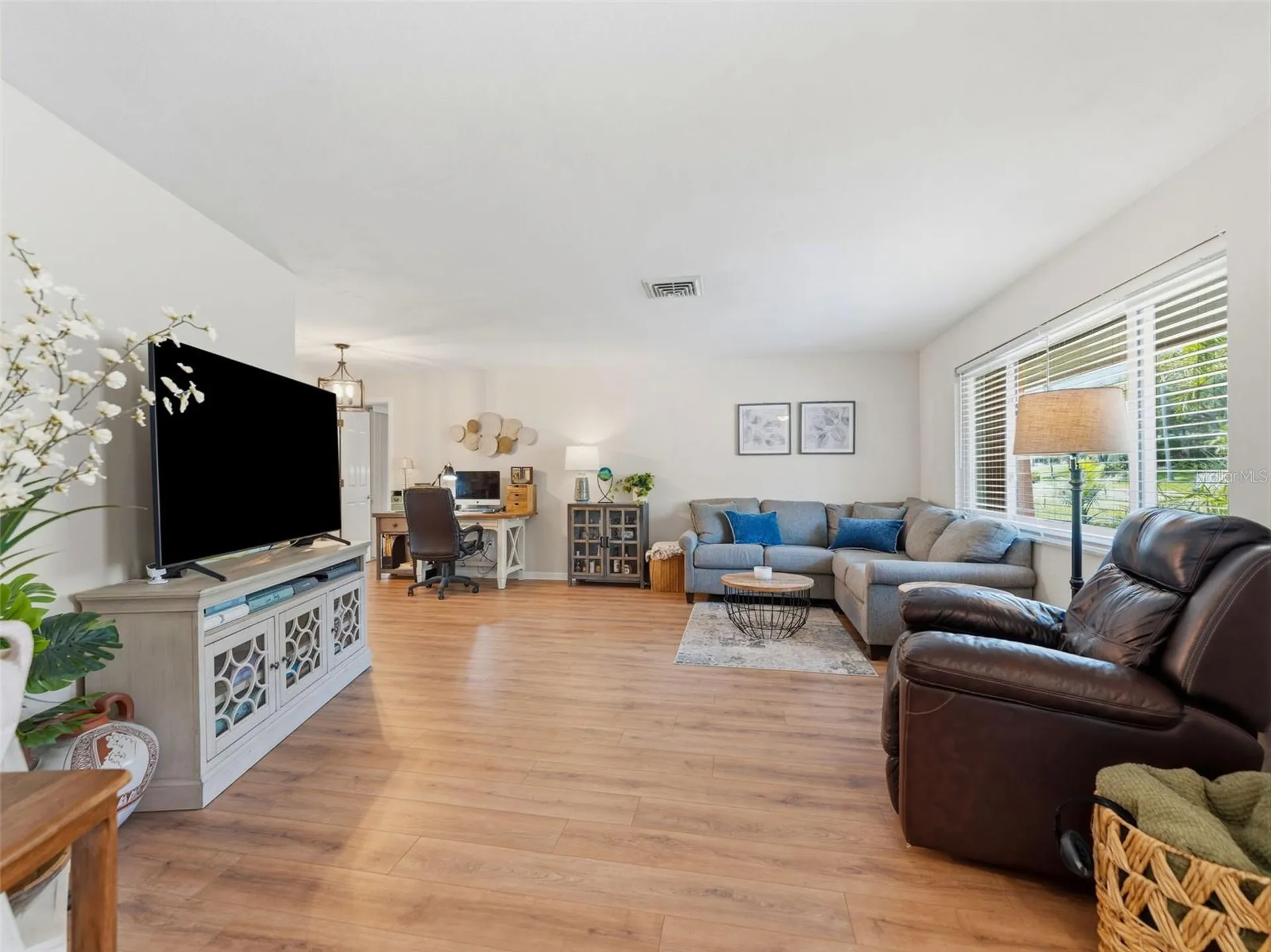 3325 San Mateo Street Clearwater FL 33759
