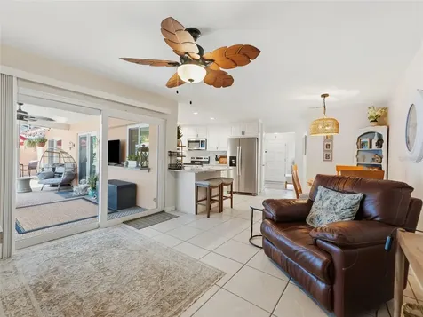 3325 San Mateo Street Clearwater FL 33759