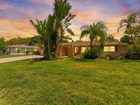 3325 San Mateo Street Clearwater FL 33759