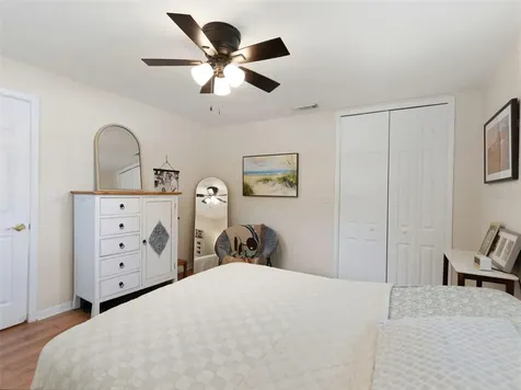 3325 San Mateo Street Clearwater FL 33759