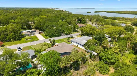 3325 San Mateo Street Clearwater FL 33759
