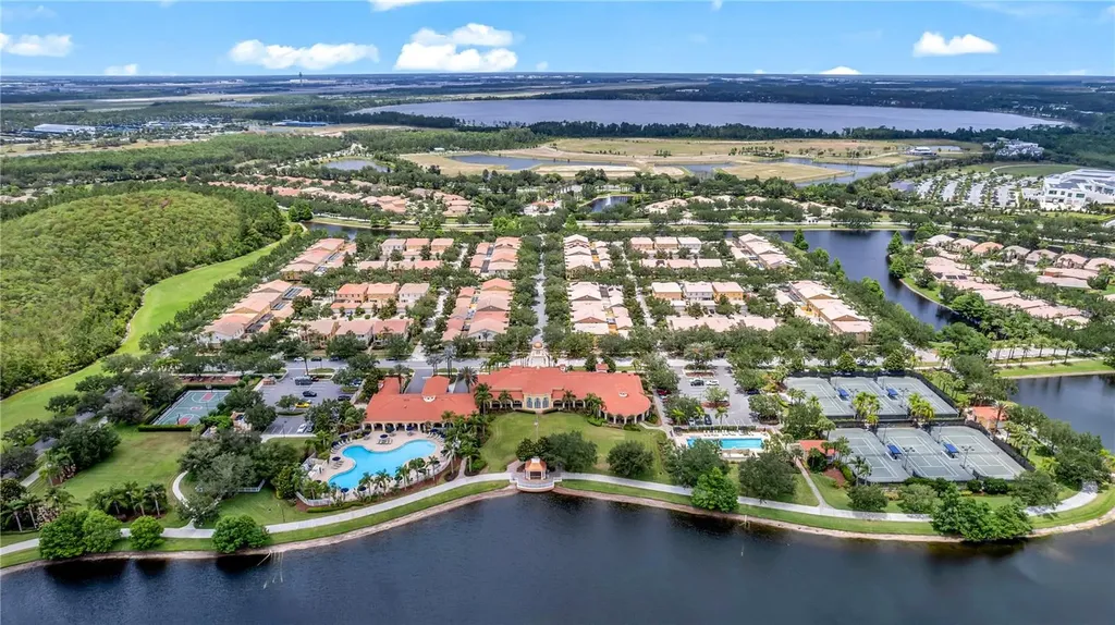 8418 Leatherleaf Lane Orlando FL 32827